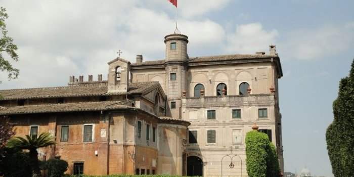 VISITE Rome Accueil : LE PRIEURE DE L'ORDRE DE MALTE SUR L'AVENTIN