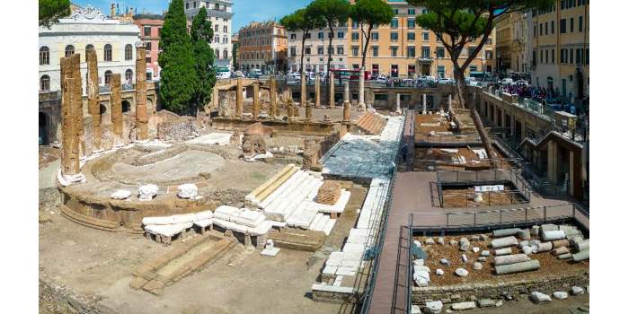 DES LIEUX INCONTOURNABLES : LE LARGO ARGENTINA