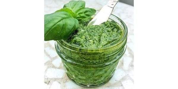 Pesto de courgettes