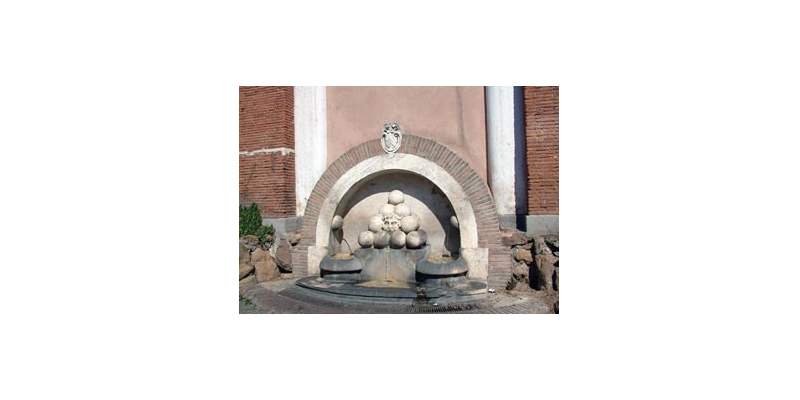 Les fontaines des Rioni de Pietro Lombardi