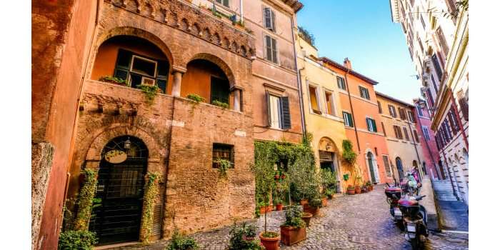 DÉCOUVERTE D'UN QUARTIER : Promenade dans le Trastevere